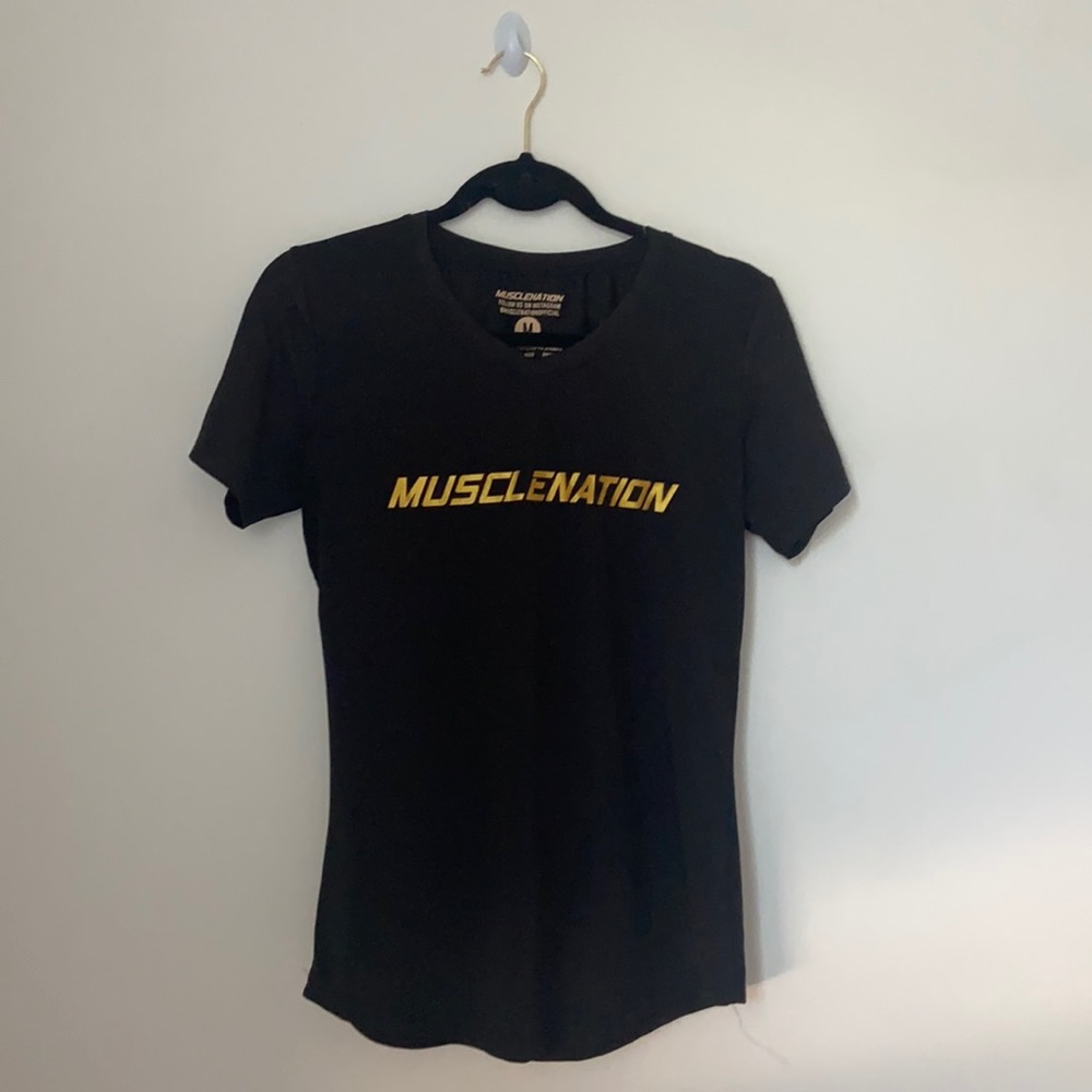 Muscle nation sweat wicking t shirt
